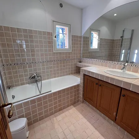 4 Avec Piscine Privee Dans La Verdure - Fr-1-726-36 וילה גאסה