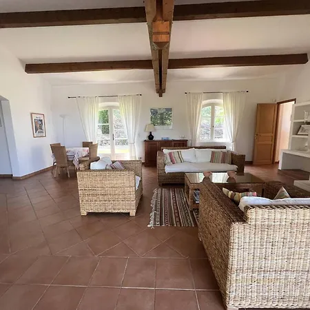 4 Avec Piscine Privee Dans La Verdure - Fr-1-726-36 * Gassin